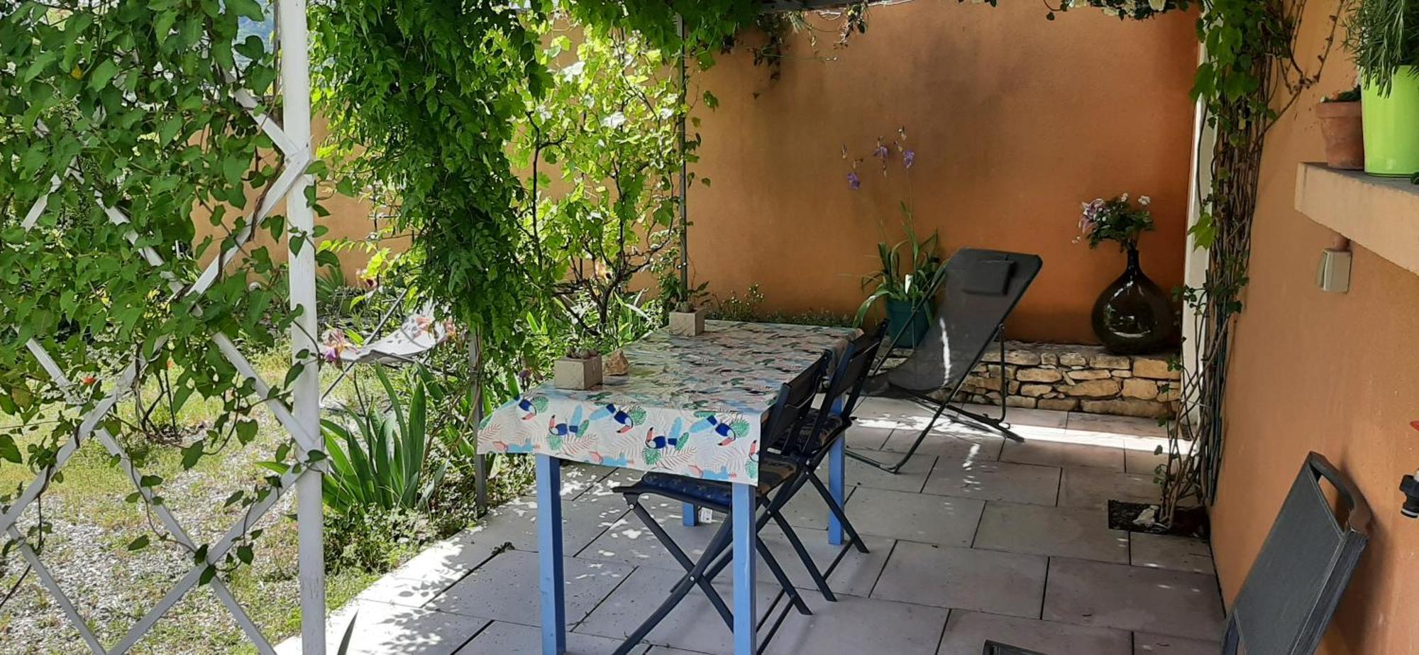 Апартаменти T.Belle Vue Panoramique Au Coeur Du Luberon 40M2 + Pergola . Jardin. P Апт Екстер'єр фото