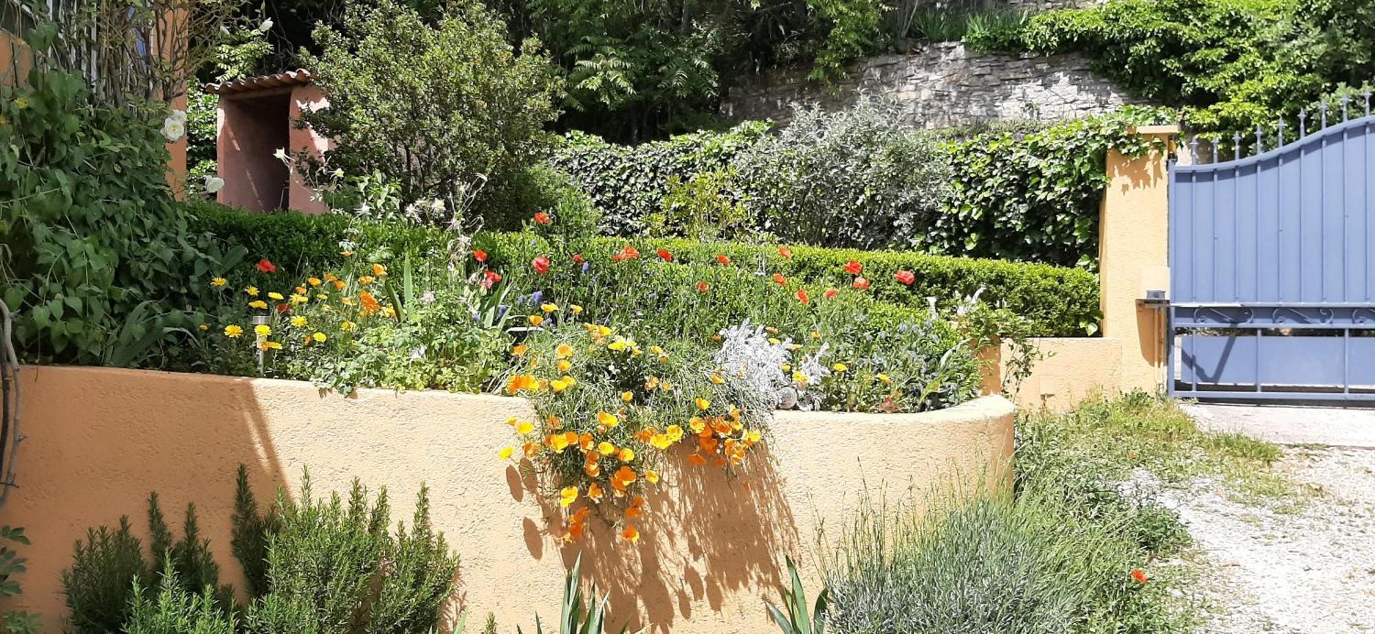 Апартаменти T.Belle Vue Panoramique Au Coeur Du Luberon 40M2 + Pergola . Jardin. P Апт Екстер'єр фото